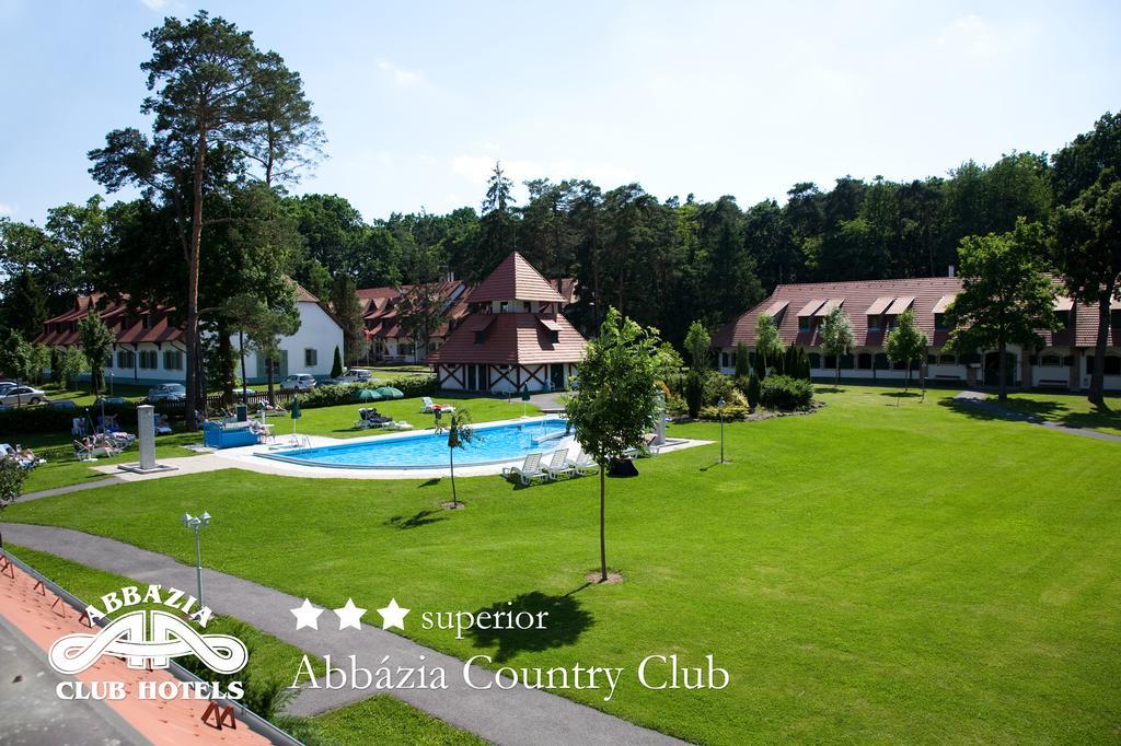 Abbazia Country Club Hotel Nemesnép Екстериор снимка
