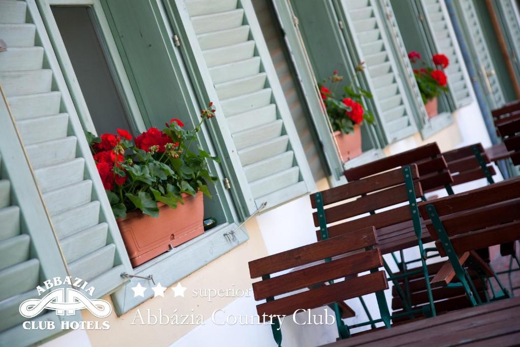 Abbazia Country Club Hotel Nemesnép Екстериор снимка