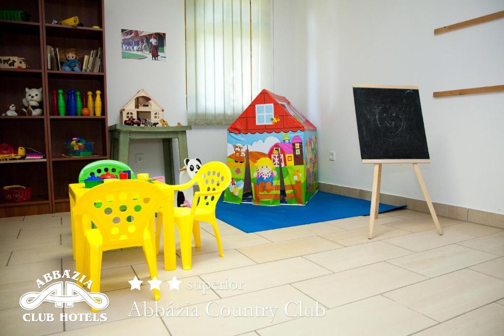Abbazia Country Club Hotel Nemesnép Екстериор снимка